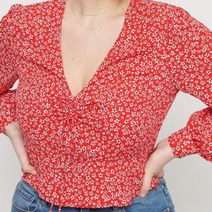 ❌SOLD❌🤍DYNAMITE🤍 Floral Blouse